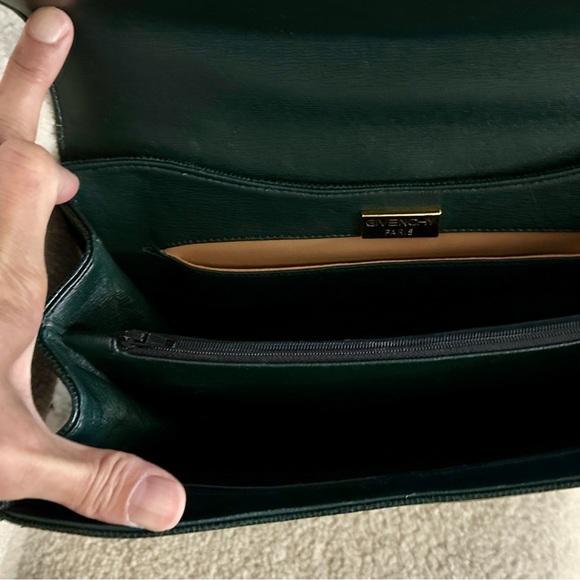 Authentic vintage Givenchy hand bag - Picture 8 of 8